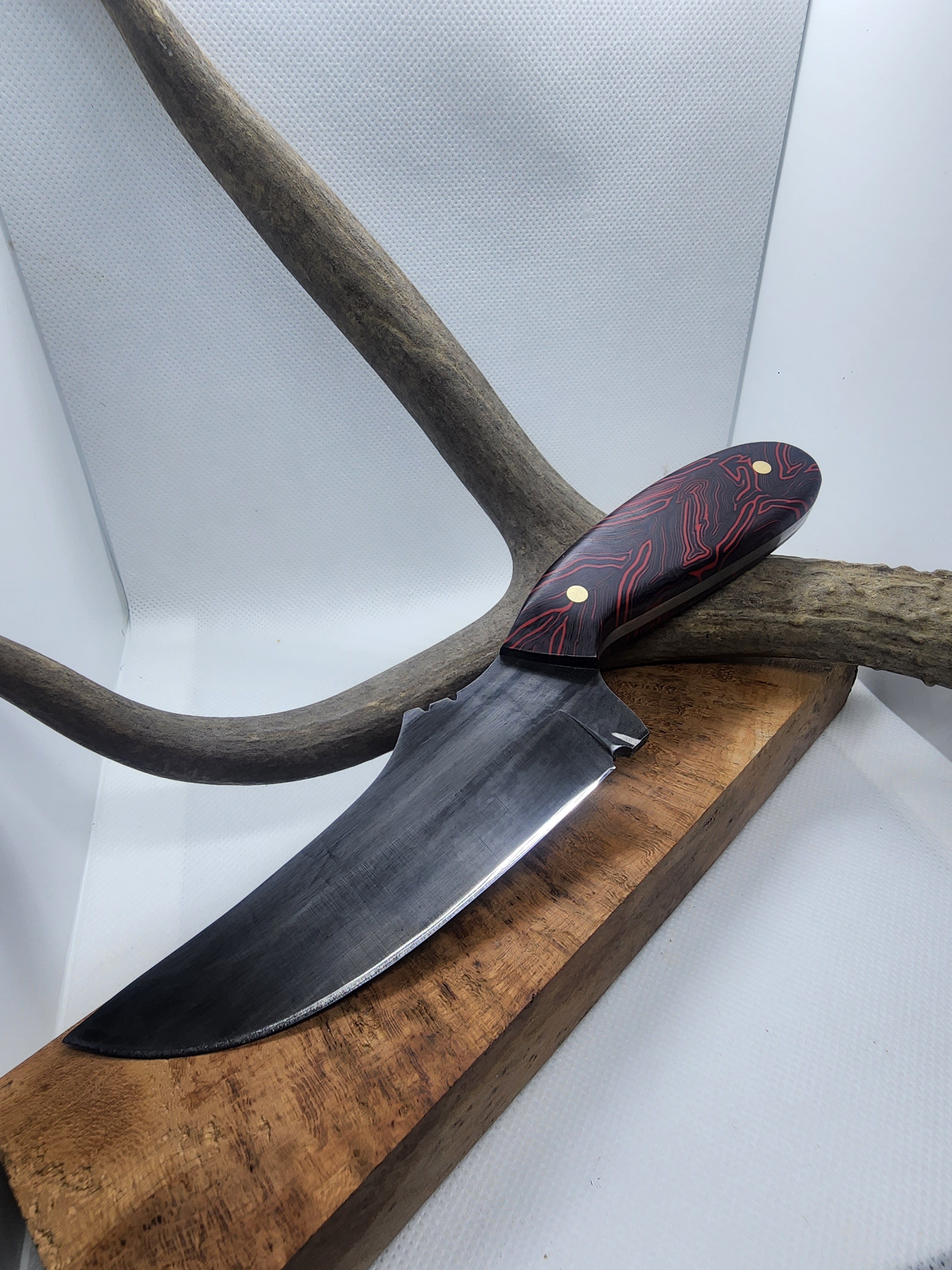 Skinning knife
